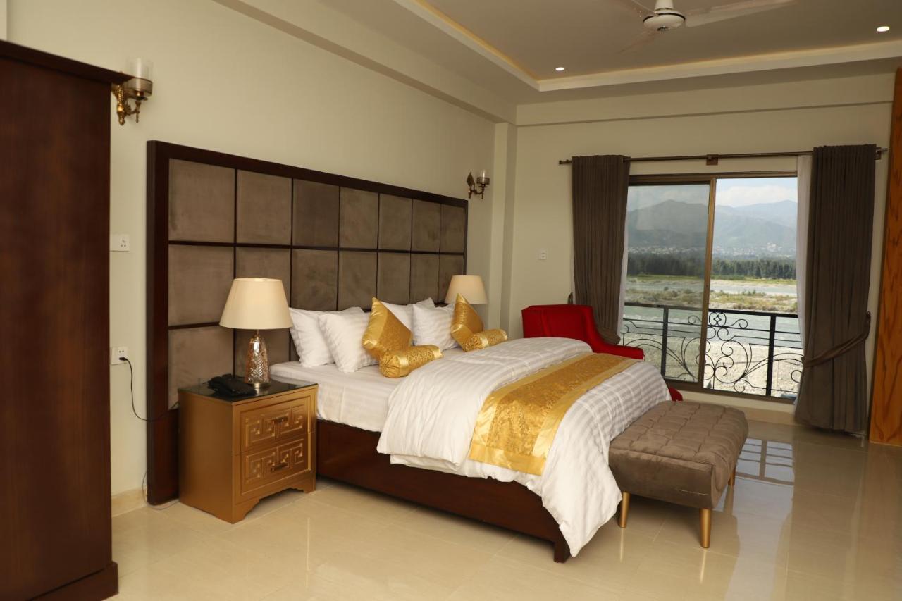 Swat Palace Hotel By Northin Mam Derai Luaran gambar