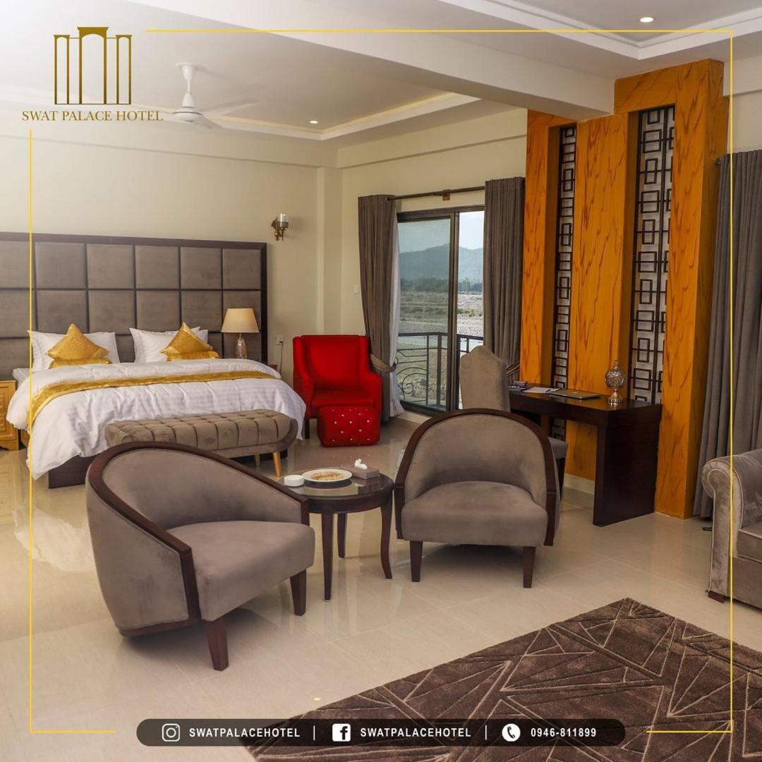 Swat Palace Hotel By Northin Mam Derai Bilik gambar